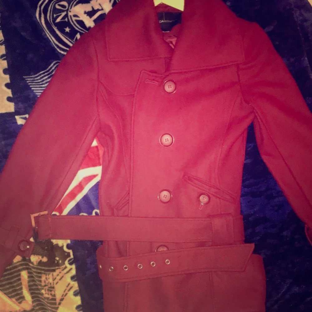 Moda international burgundy coat